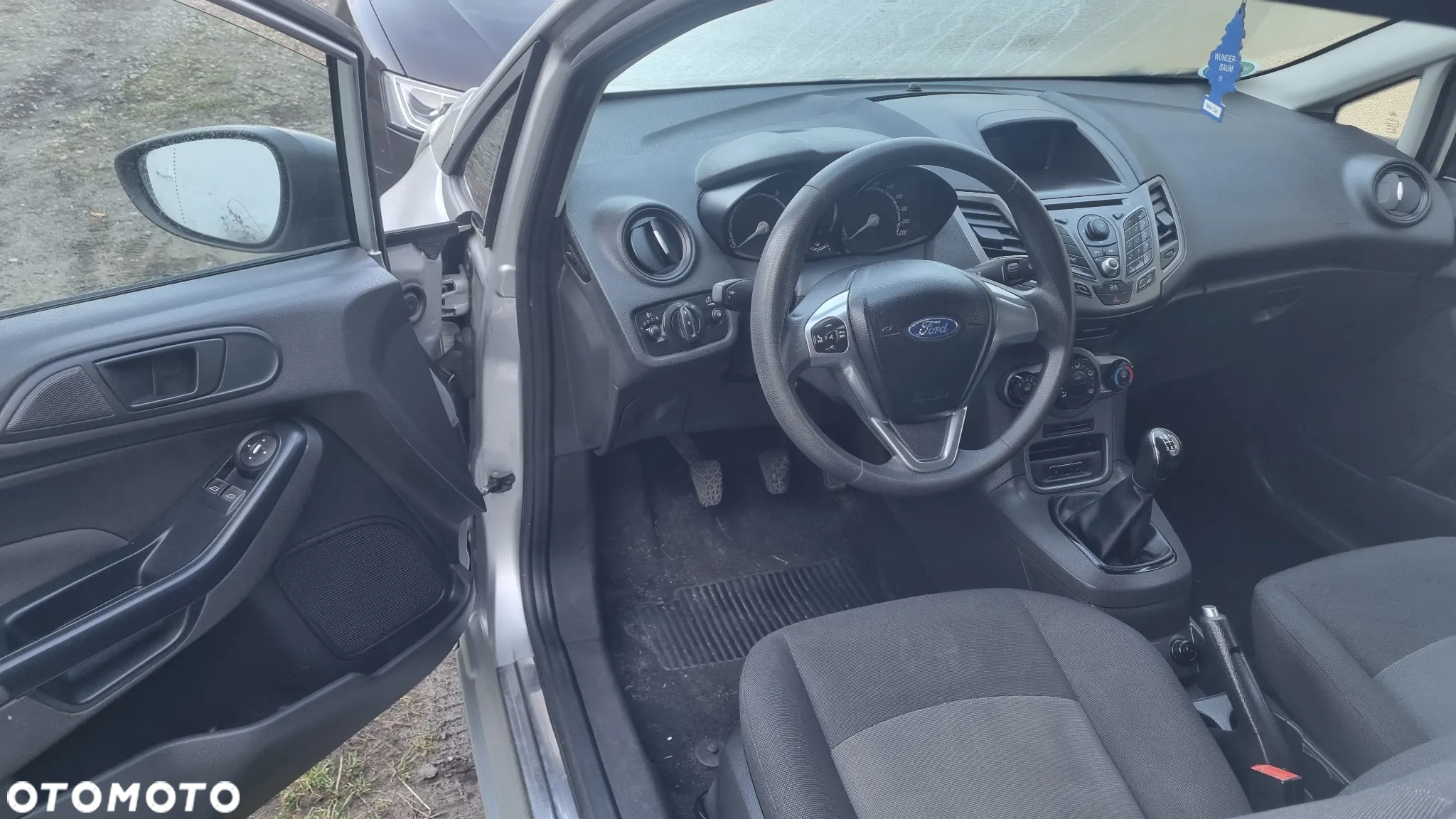 Ford Fiesta 1.25 Ambiente - 11