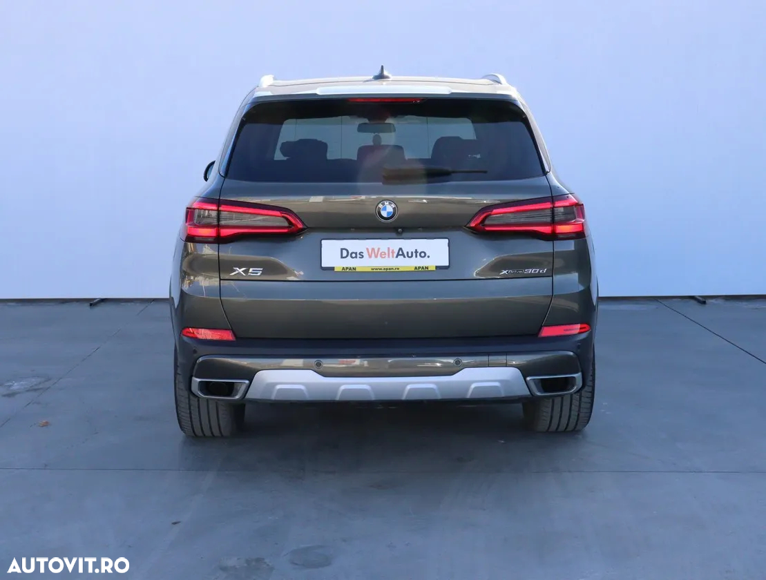 BMW X5 xDrive30d - 9