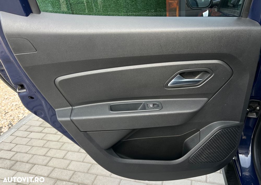 Dacia Duster 1.5 dCi 4x4 Prestige - 13