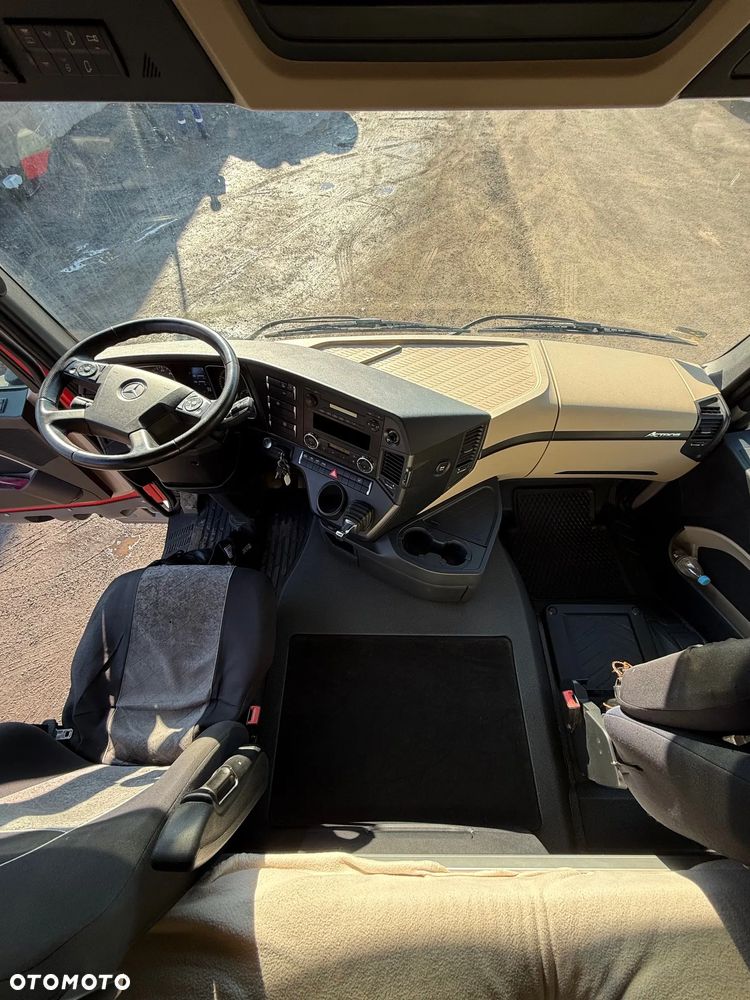 Mercedes-Benz Actros 1845 - 9