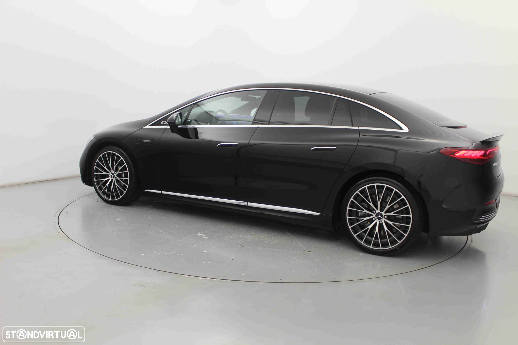 Mercedes-Benz EQE 43 AMG 4Matic - 16