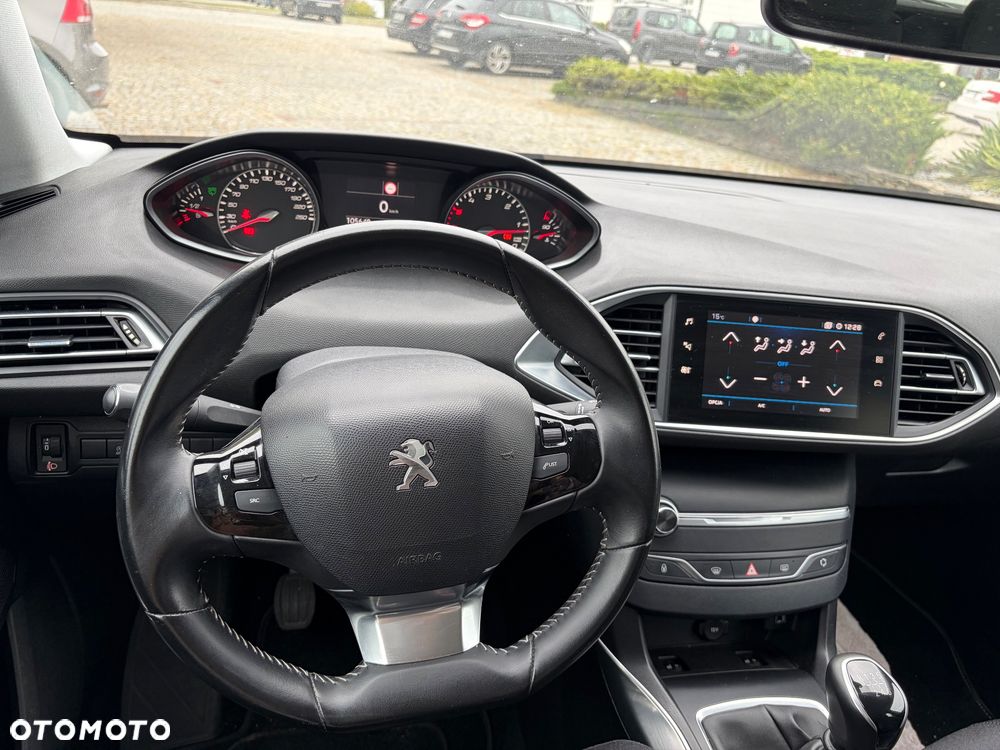 Peugeot 308 BlueHDi 130 Allure Pack - 15