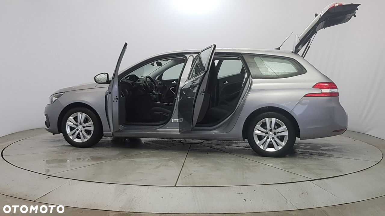 Peugeot 308 - 11