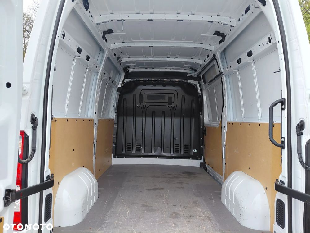 Nissan INTERSTAR L2H2/150KM - 14