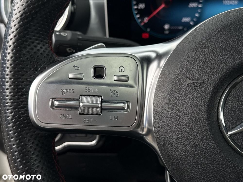 Mercedes-Benz CLA - 28