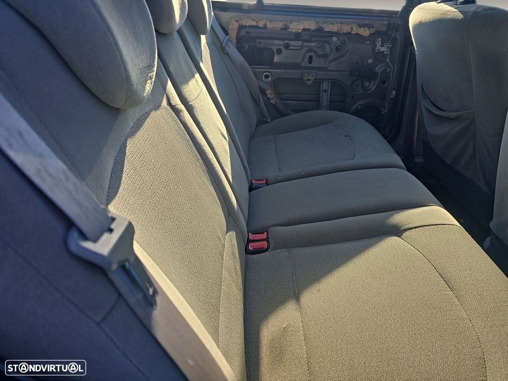 Renault Clio 1.5 dCi Extreme - 11