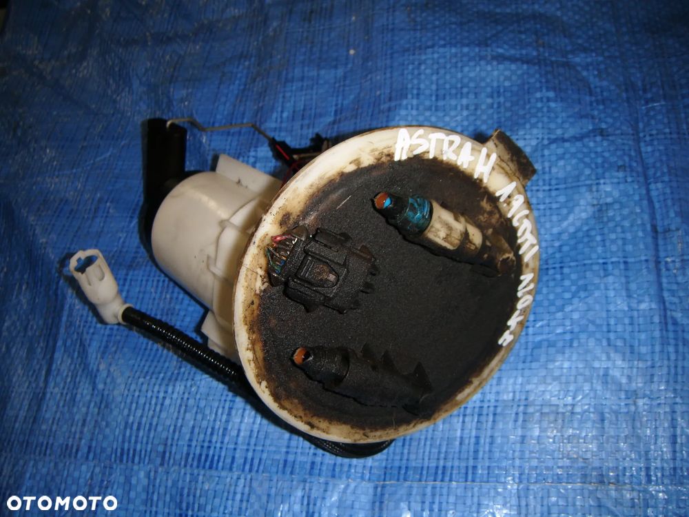 opel astra h 1.9 cdti pompa paliwa - 1