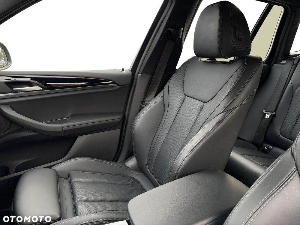 BMW X3 xDrive20i GPF - 11