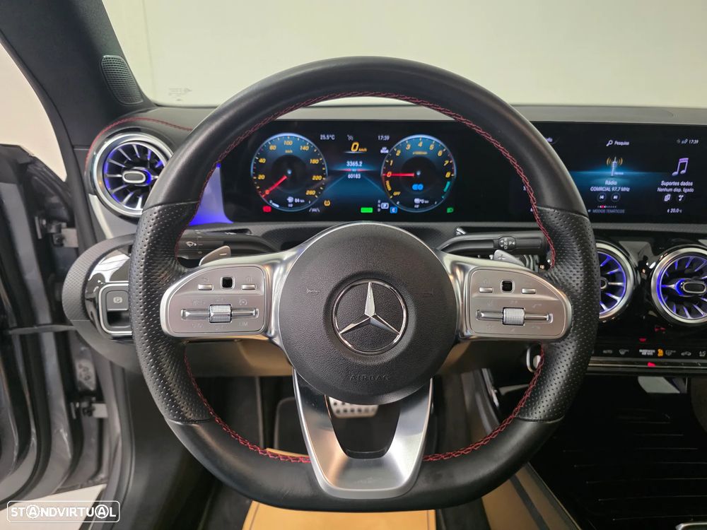 Mercedes-Benz CLA 250 e AMG Line - 11