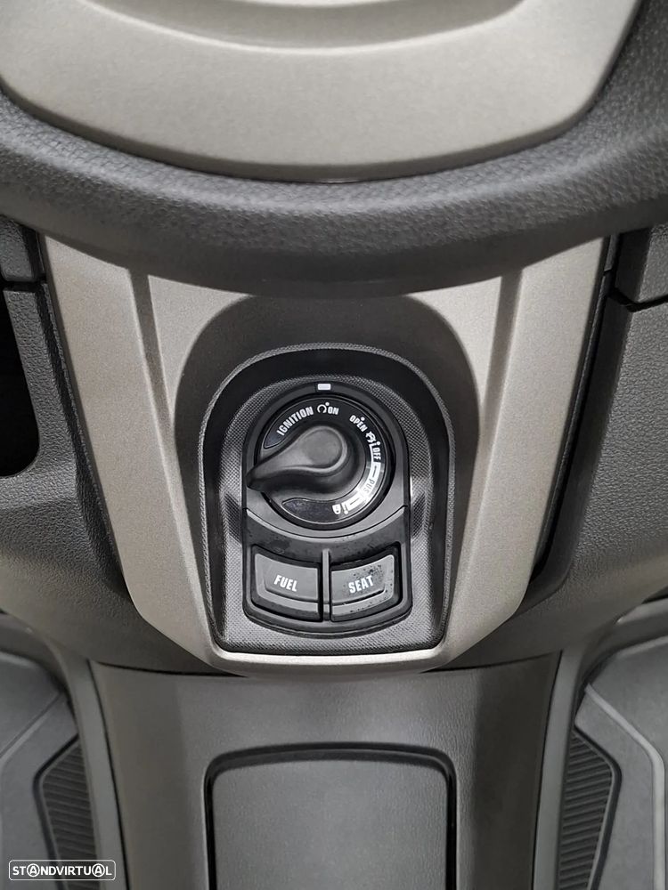 Yamaha NMAX 125 - 15