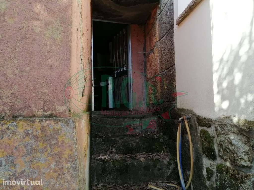 Moradia p/ Recuperar - Boassas Cinfães - Grande imagem: 3/20