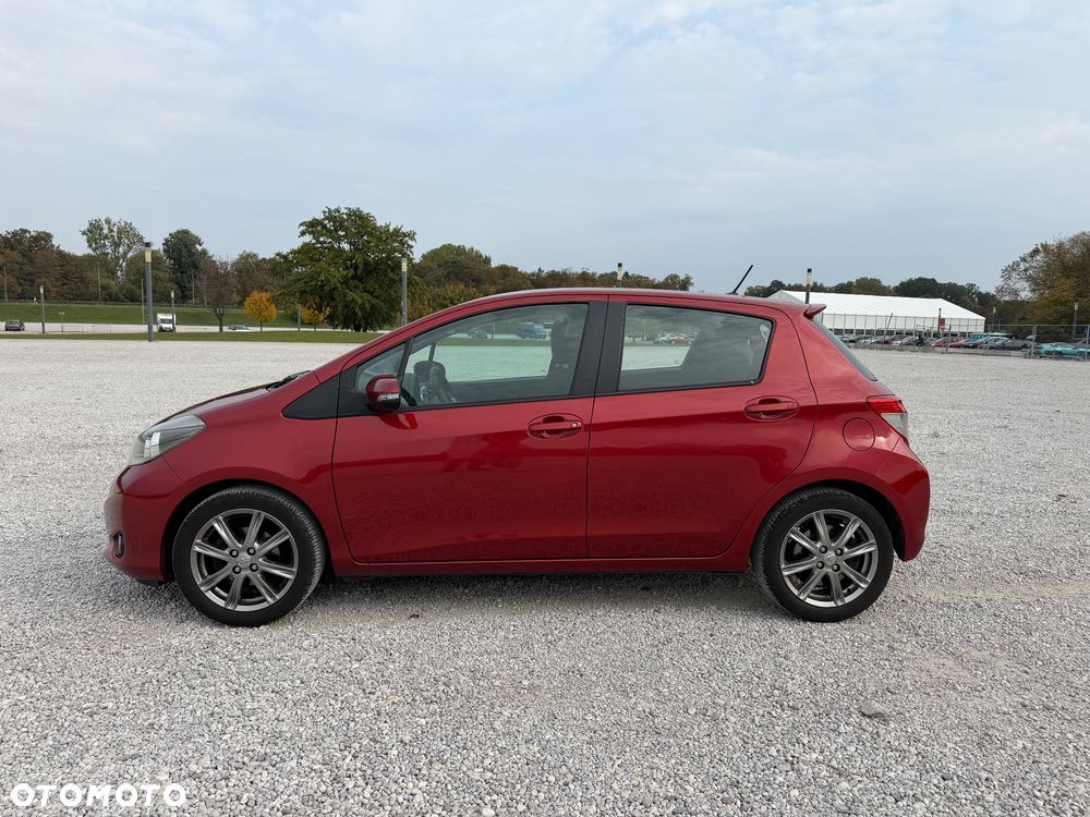 Toyota Yaris - 7