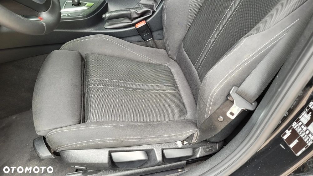 BMW Seria 3 318i GPF Sport Line Shadow - 10