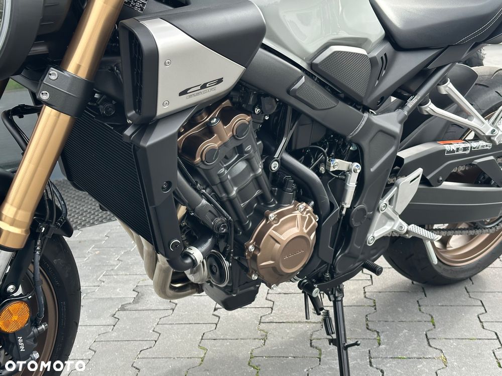 Honda CB - 37