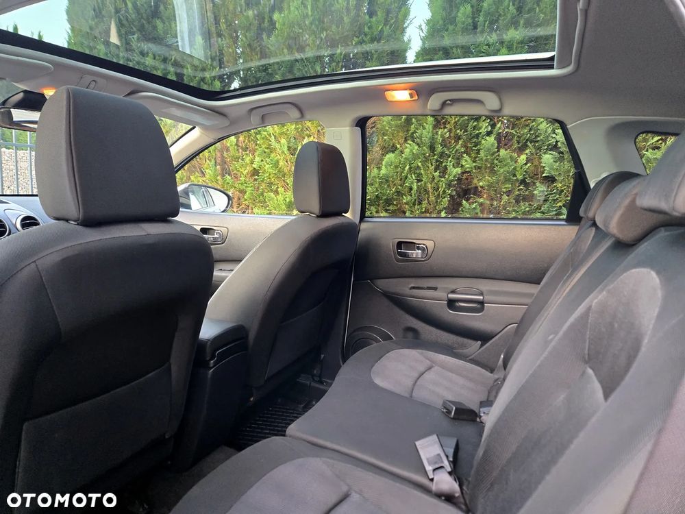 Nissan Qashqai+2 - 9
