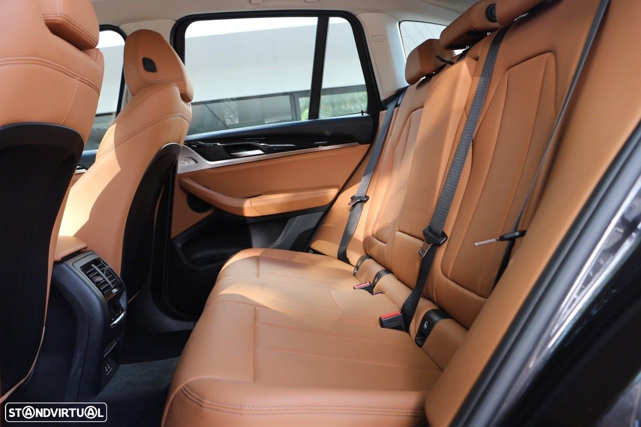 BMW X3 30 e xDrive xLine - 24