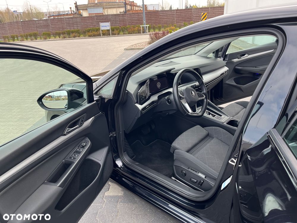 Volkswagen Golf 1.5 eTSI EVO Active DSG - 5