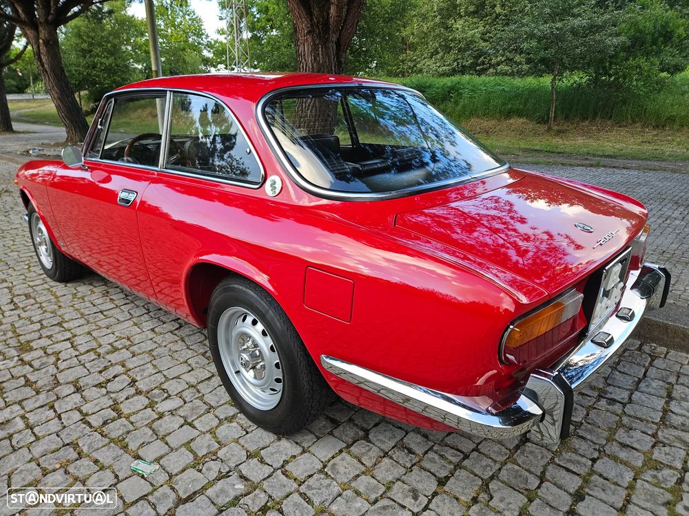 Alfa Romeo GTV - 4