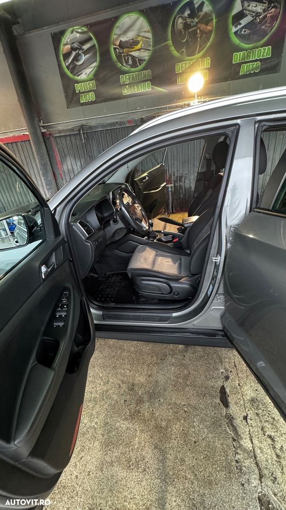 Hyundai Tucson 1.6 T-GDi 4WD 6MT Style - 10