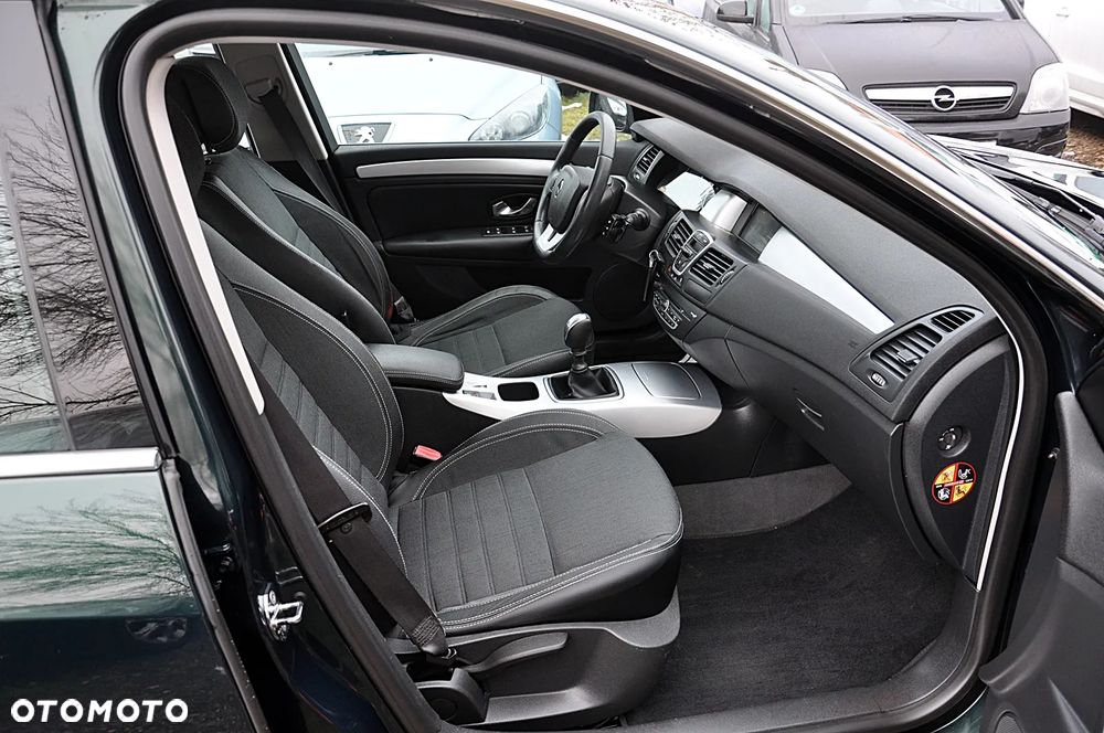 Renault Laguna 2.0 16V Expression - 23