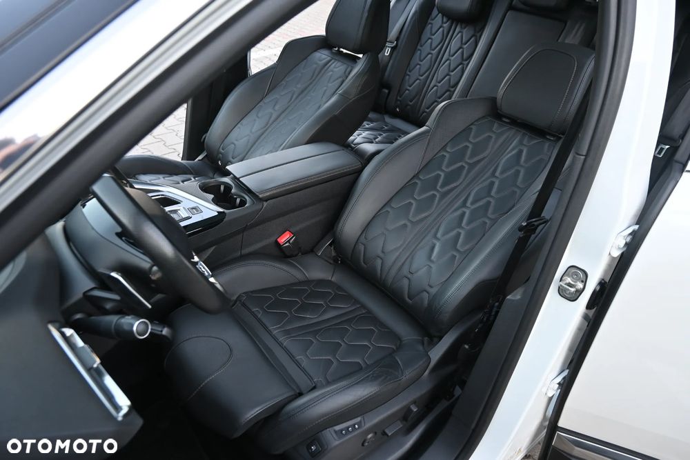 Peugeot 3008 BlueHDi 180 Stop & Start EAT6 GT - 26