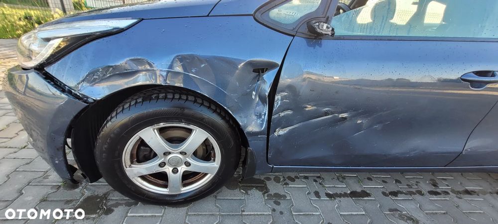 Kia Ceed 1.6 GDI L - 10