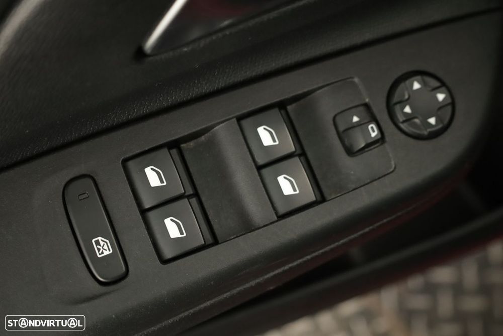 Opel Corsa 1.2 T Elegance - 18