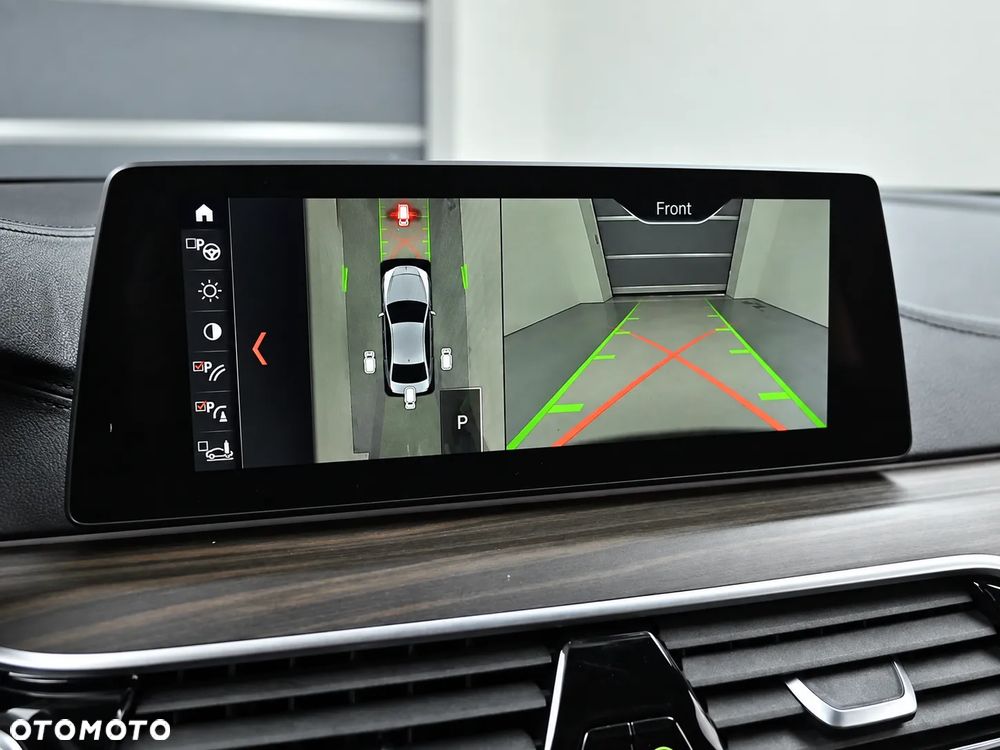 BMW Seria 5 520d M Sport Edition - 11