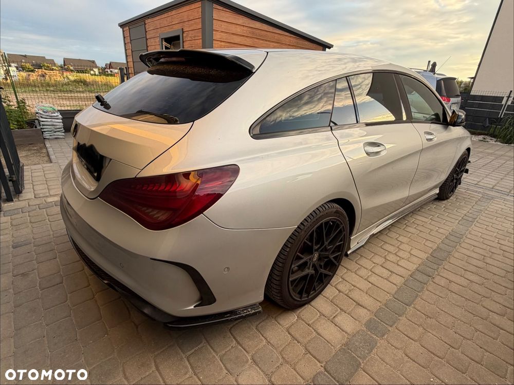 Mercedes-Benz CLA 200 7G-DCT AMG Line - 27