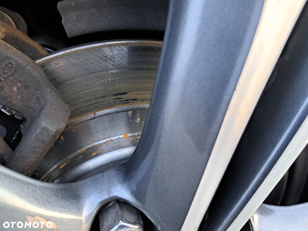 Kia Ceed 1.6 GDI XL DCT - 24