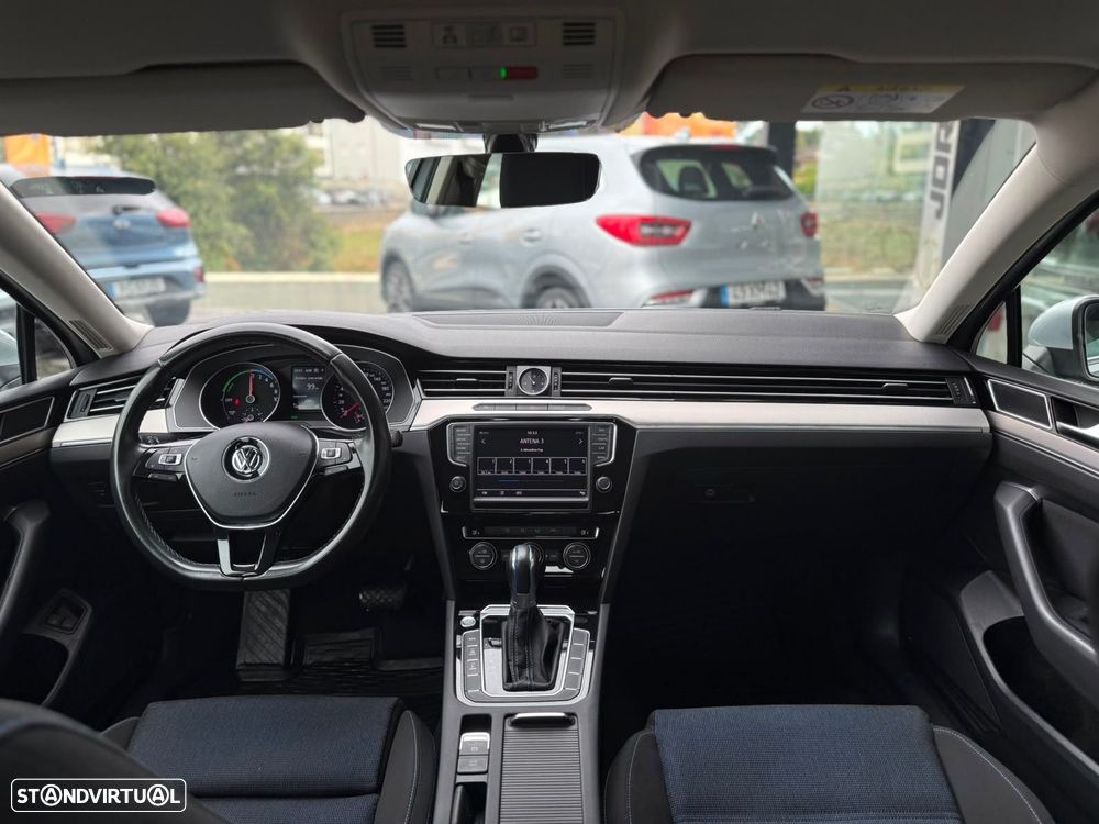 VW Passat - 26