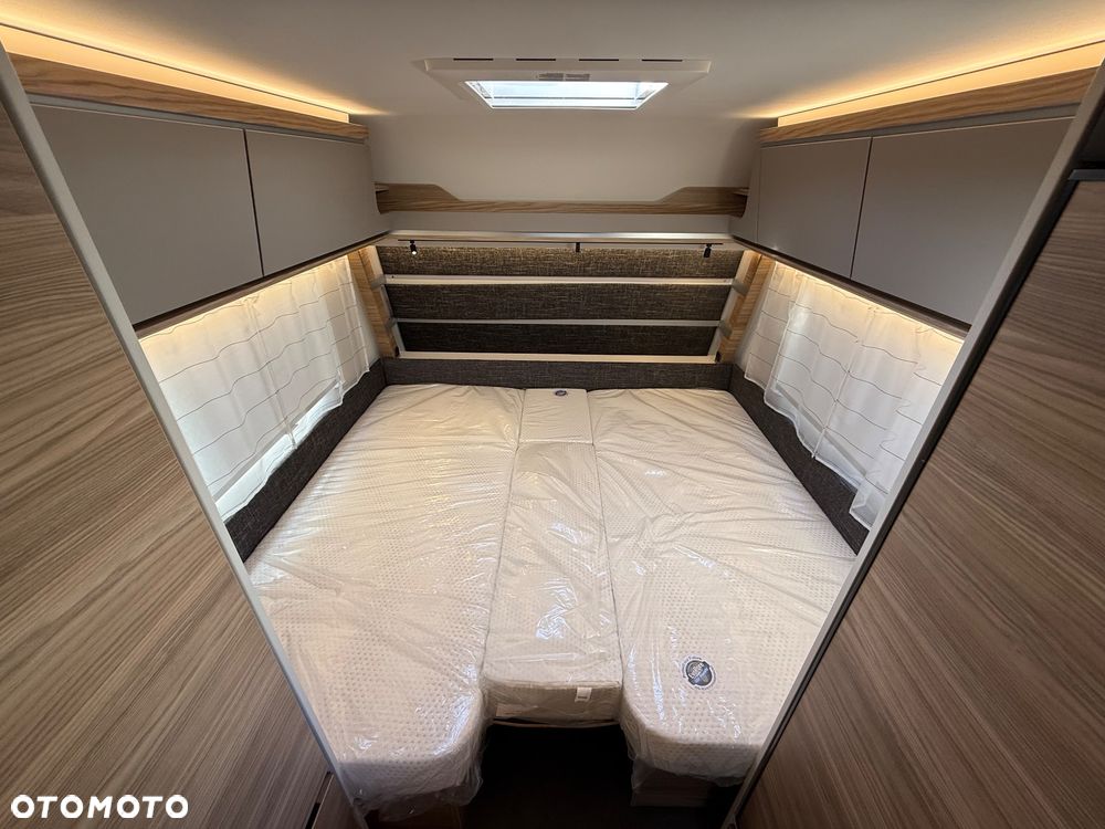 Dethleffs Nomad 490 EST - 11