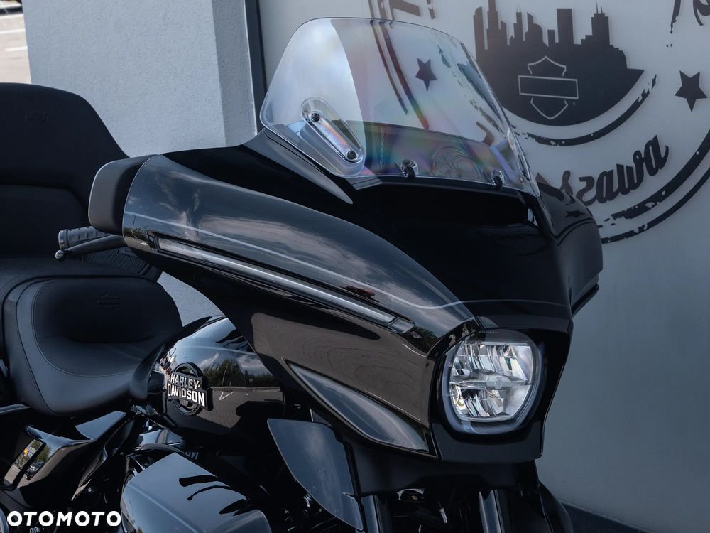 Harley-Davidson Touring Street Glide - 4