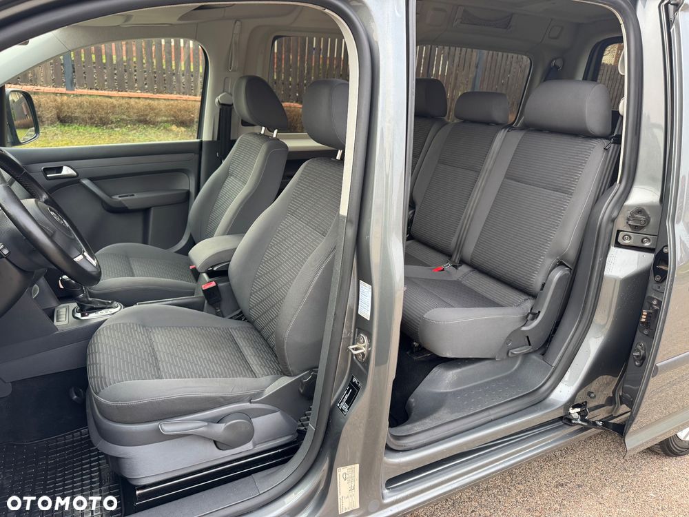 Volkswagen Caddy Maxi Trendline Mixt DSG - 31