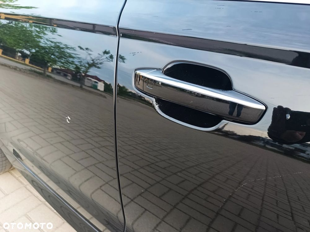 Audi A6 Avant 2.0 TDI Quattro S tronic - 17