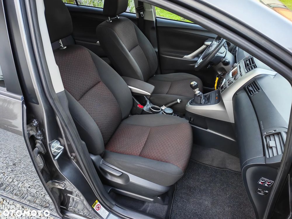 Toyota Verso 1.8 Sol plus - 14