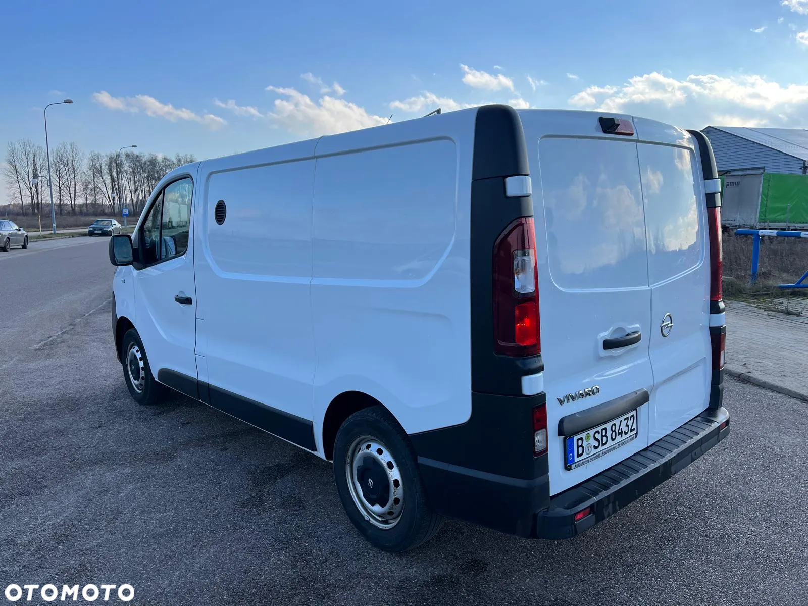 Opel Vivaro - 3