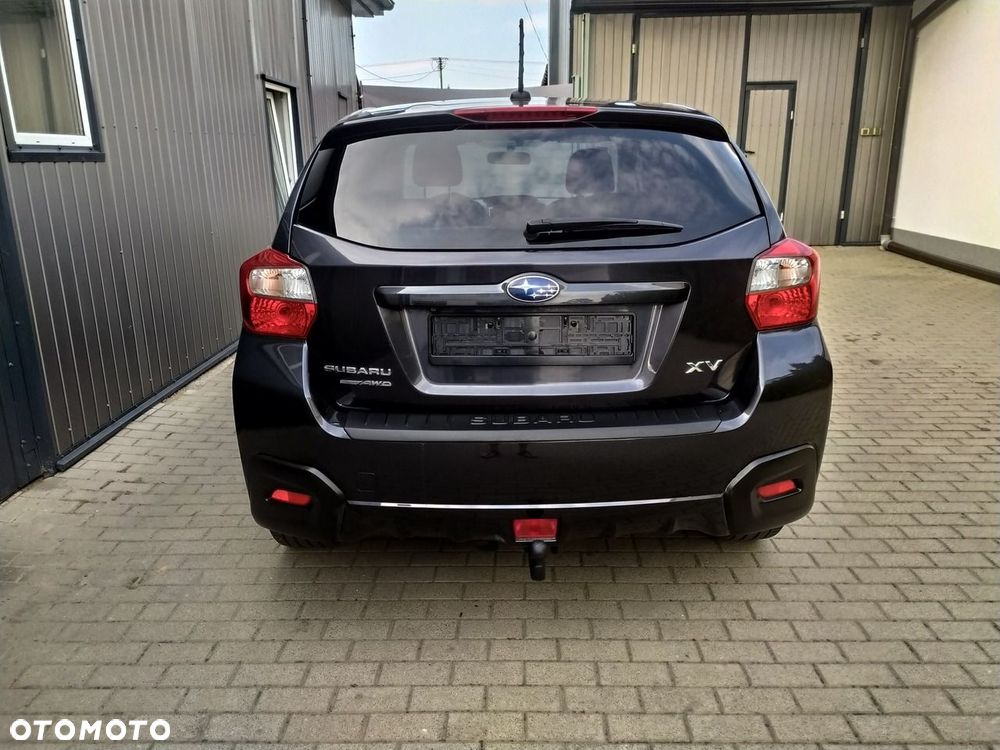 Subaru XV 2.0i Exclusive - 6