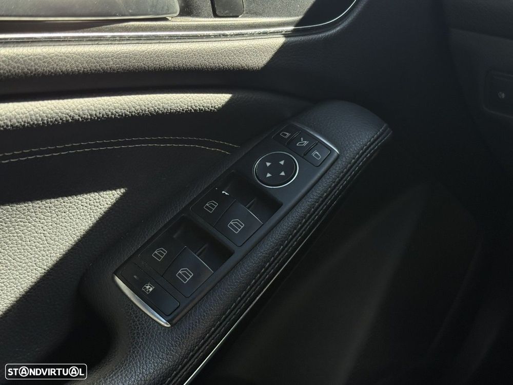 Mercedes-Benz CLA 180 d Shooting Brake Urban - 10