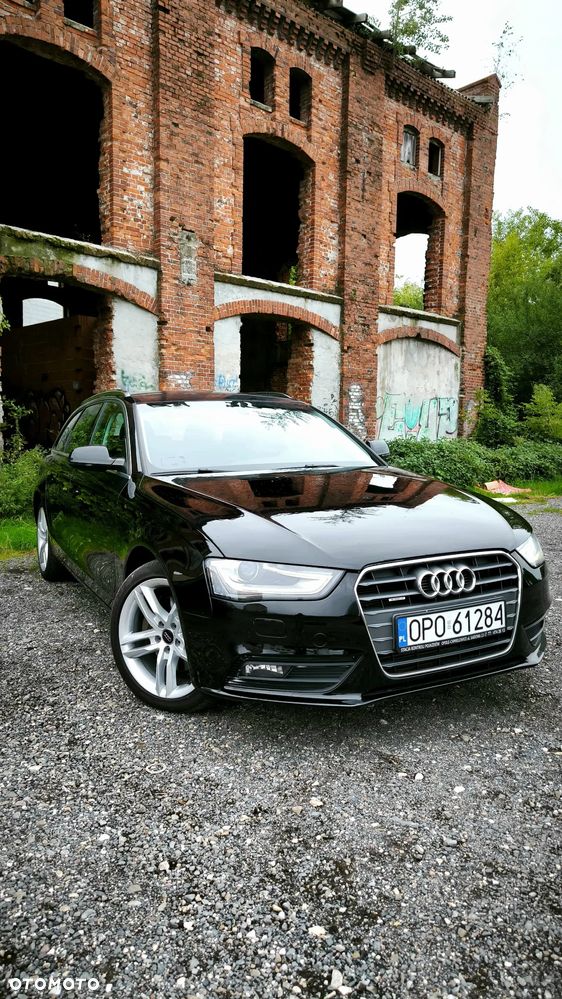 Audi A4 - 1