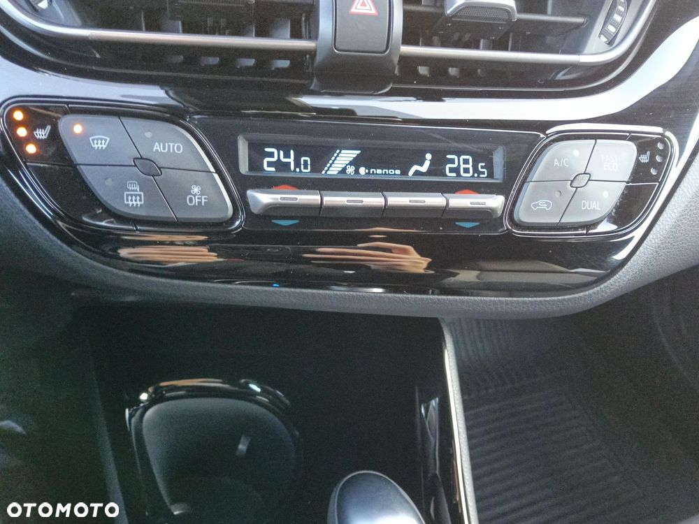 Toyota C-HR 1.8 Hybrid Executive - 21