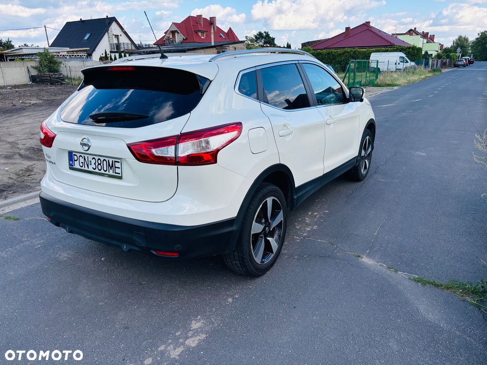 Nissan Qashqai - 4