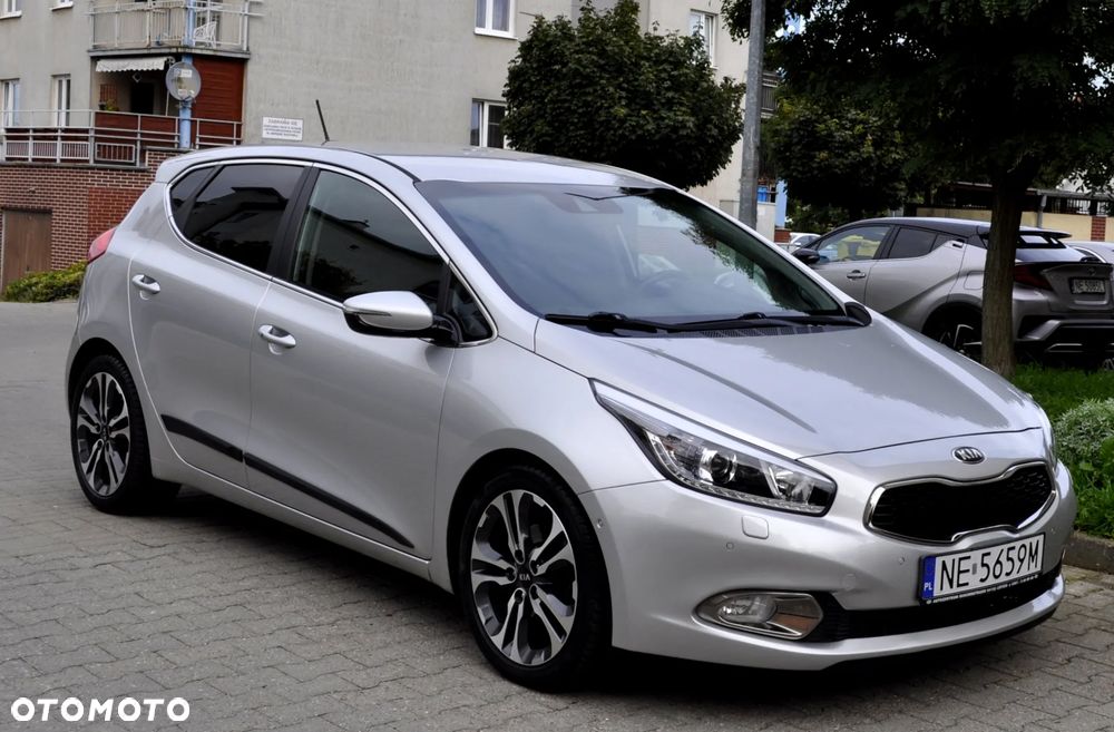 Kia Ceed 1.6 CRDi 128 Platinum Edition - 2