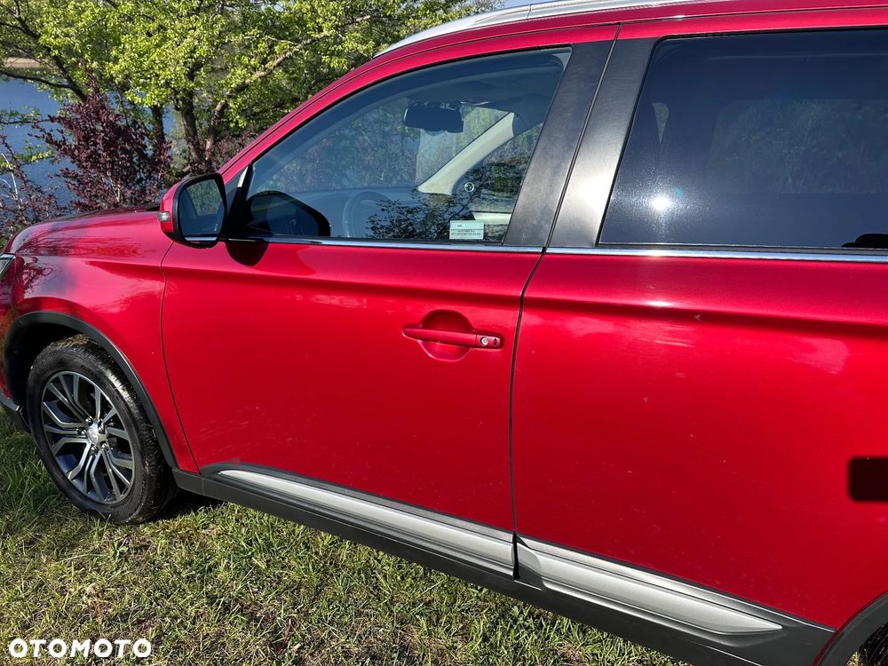 Mitsubishi Outlander 2.0 Intense 4WD CVT - 22