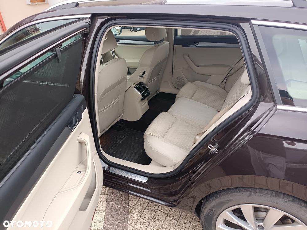 Skoda Superb 1.4 TSI ACT Style - 6