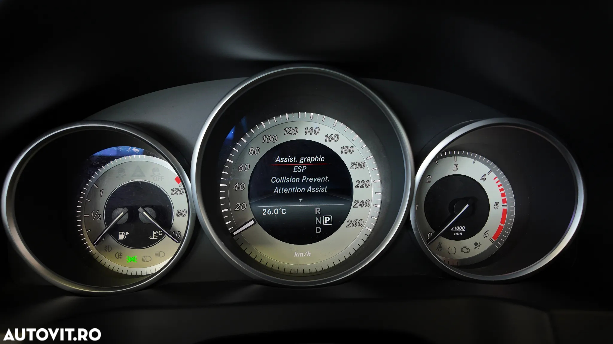 Mercedes-Benz E 220 (BlueTEC) d Coupe 9G-TRONIC - 23