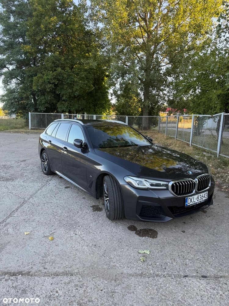 BMW Seria 5 520d xDrive M Sport Edition - 2
