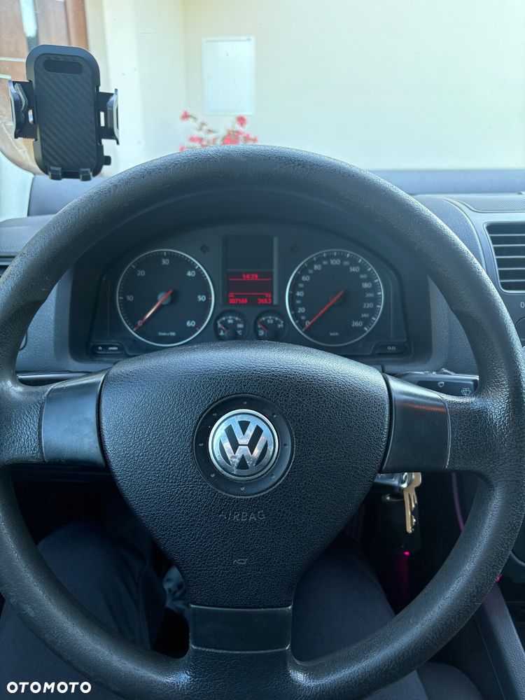Volkswagen Golf - 4