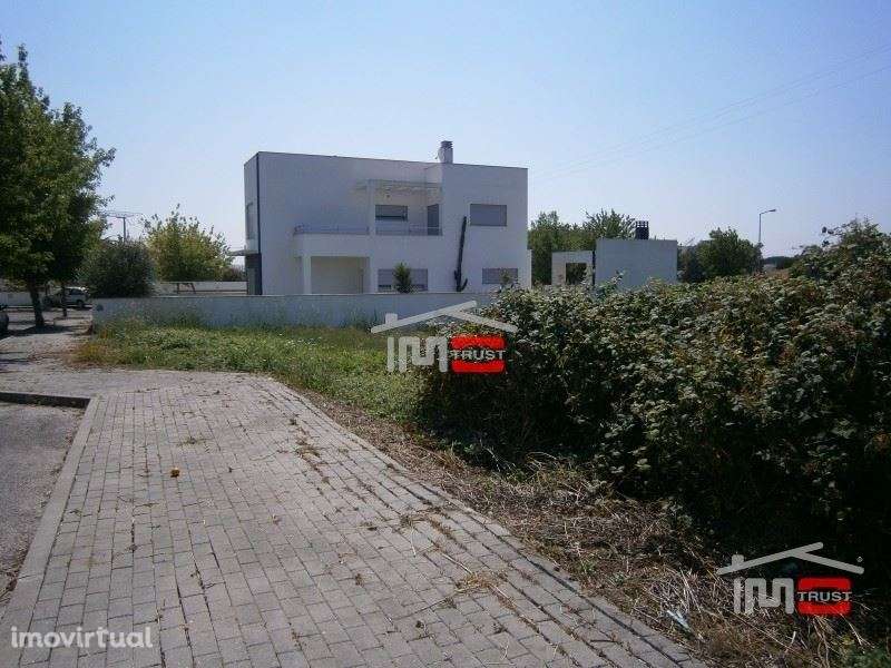 Terreno para construção - Grande imagem: 3/6