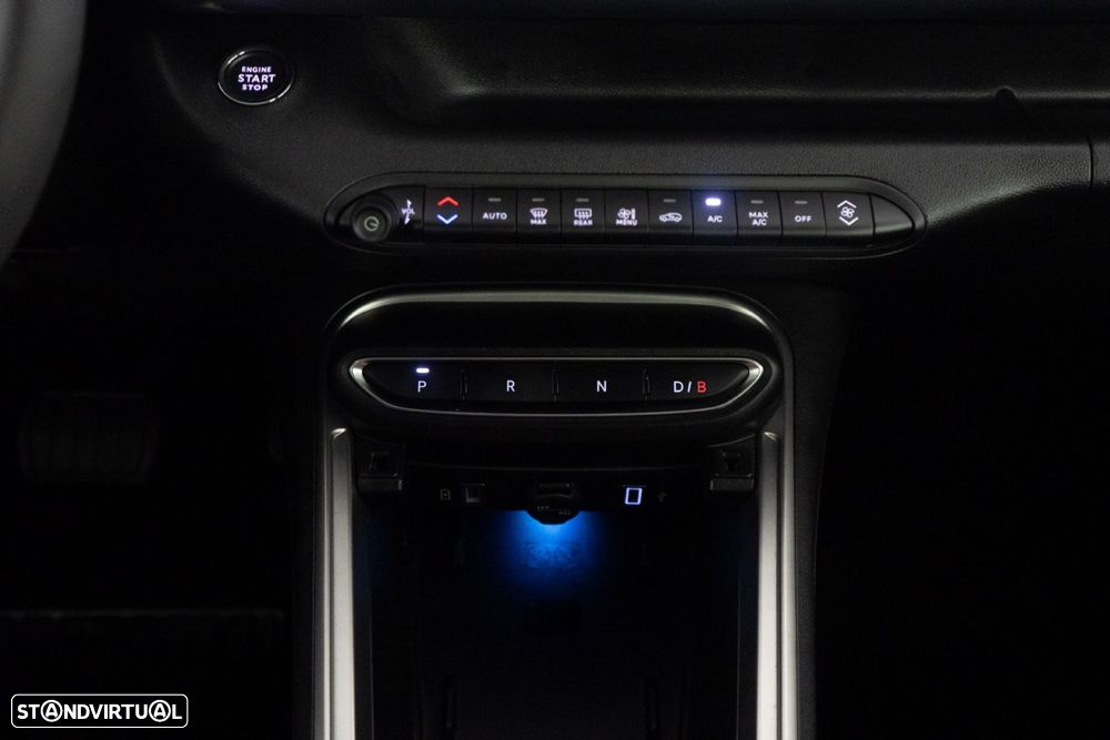 Jeep Avenger 54 kWh Summit - 24